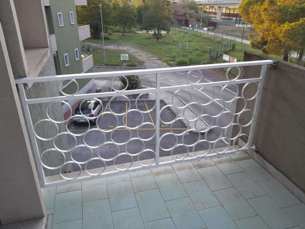 דירות מארינלה די סרזאנה Tra Cinque Terre E Versilia מראה חיצוני תמונה